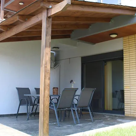 Holiday home T&a Apartment,near The Sea. *